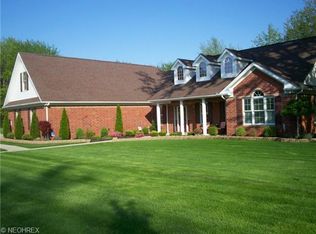 4448 Darlington Ct, Ashtabula, OH 44004