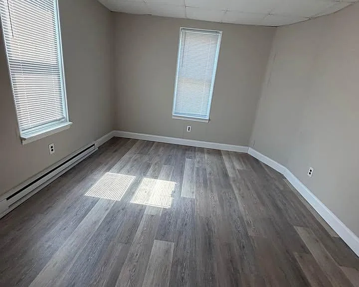 Unit Photo