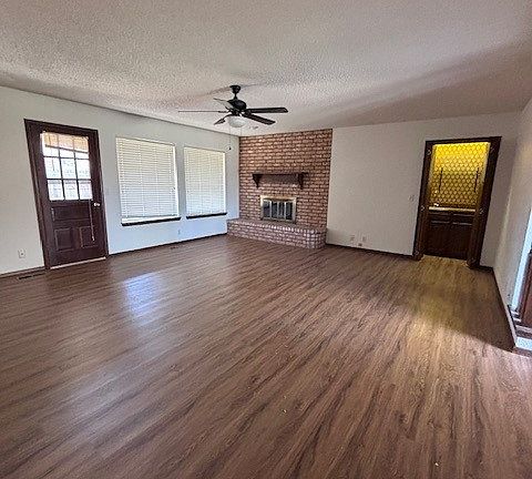 4th image of 2823 W 15th Pl