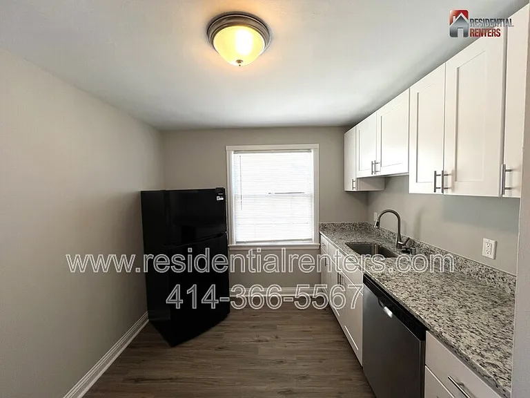 2238 S 82nd St — Photo 2