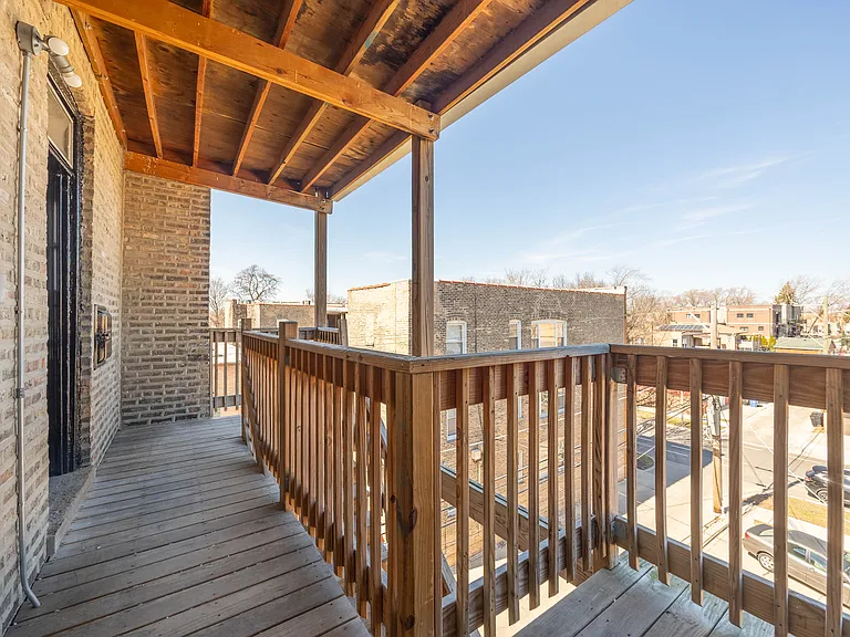 6148 N Francisco Ave — Photo 35