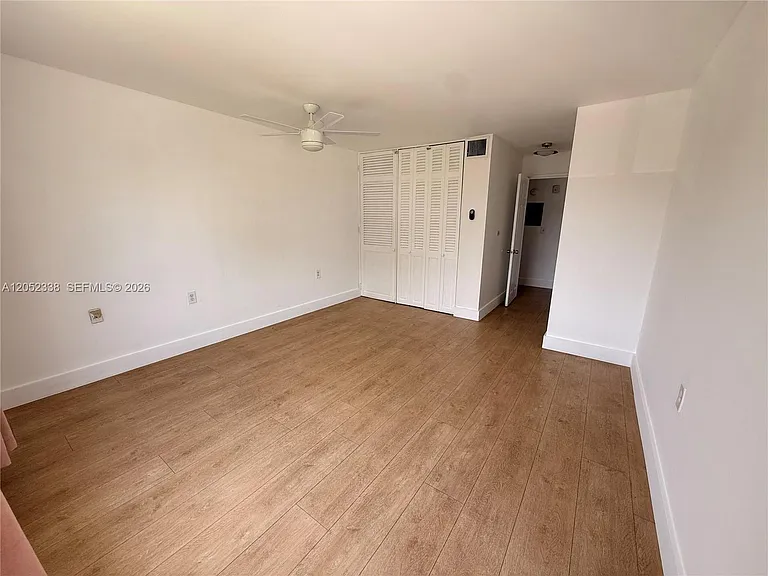 1631 NE 114th St #307 — Photo 21