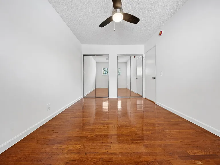 336 S. Alexandria Ave — Photo 10