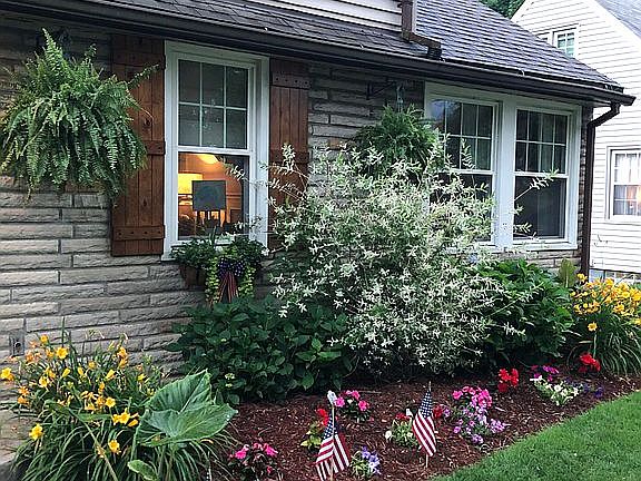 4th image of 238 Delaware Dr