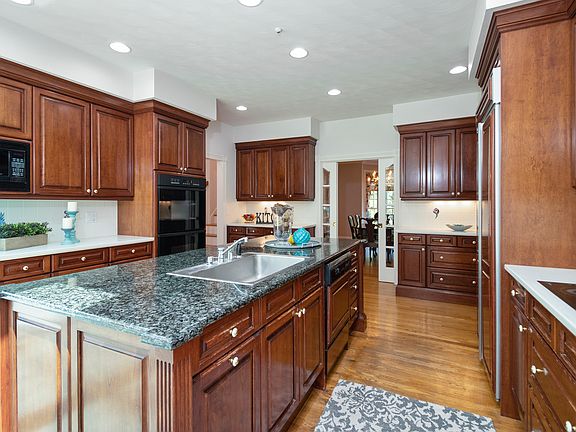 116 Farmingberry Drive