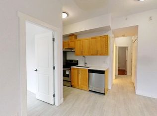 191 E 11th Ave #201, Vancouver, BC V5T 2C1