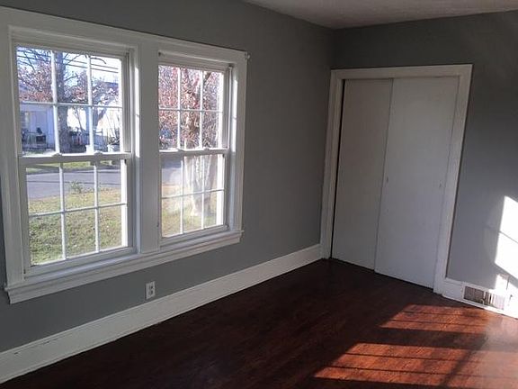 5th image of 511 Pine St