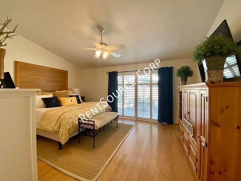 26102 Alejandro Dr — Photo 7
