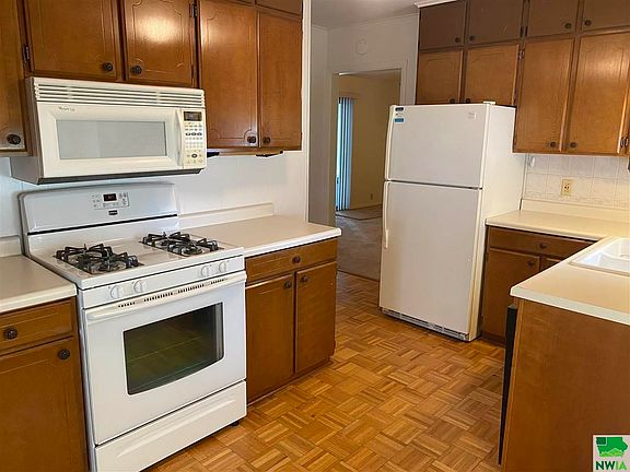 5th image of 2308 S Nicollet St