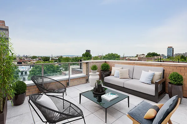 Rented by Nest Seekers International | media 11