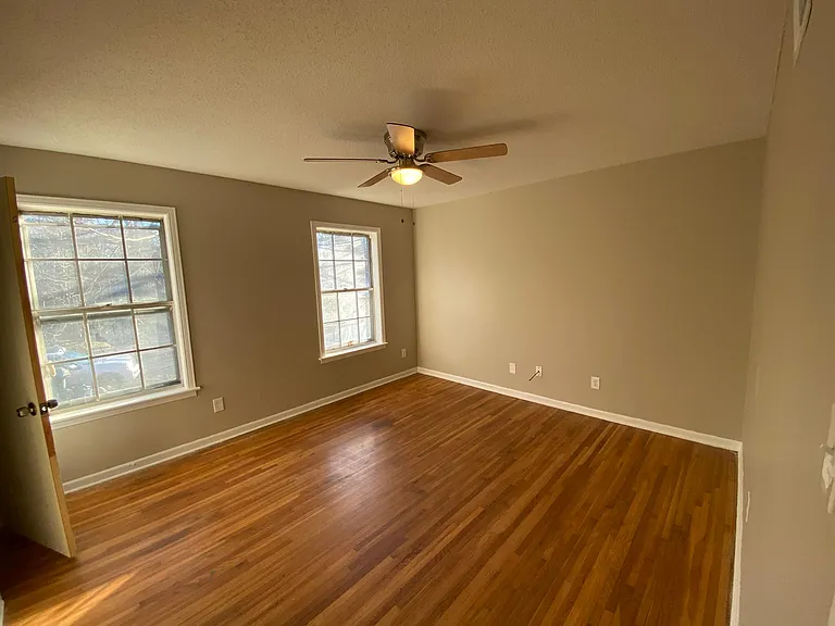 3414 Carnes Ave — Photo 6