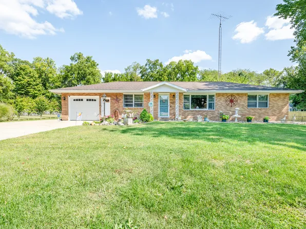 4537 Stanley Ave, Watervliet, MI 49098