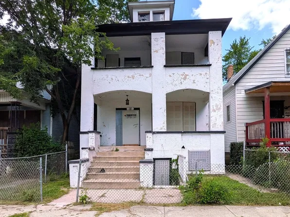 18 W 114th St, Chicago, IL 60628