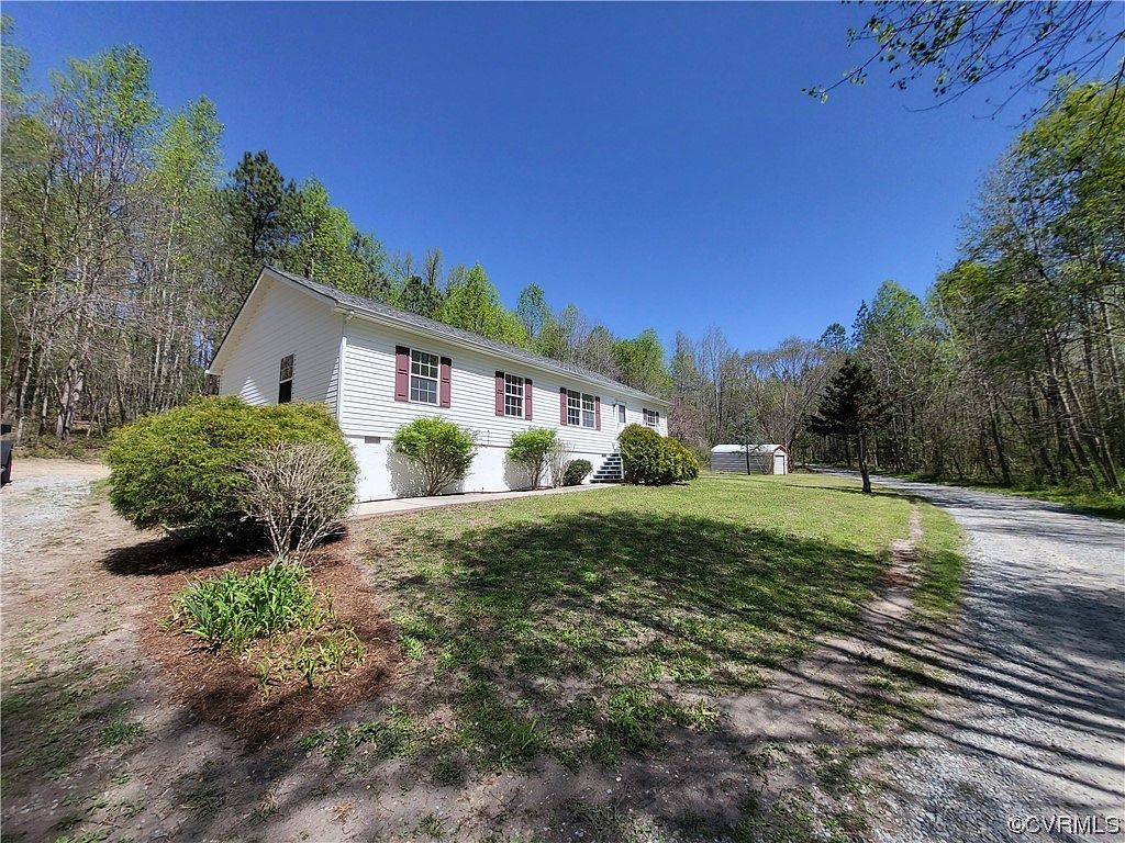 819 Minter Ln, Walkerton, VA 23177 | Zillow