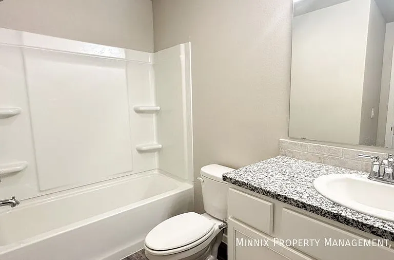 2104 N Avenue J #A — Photo 15