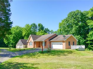 1664 N Main Street Ext, Butler, PA 16001