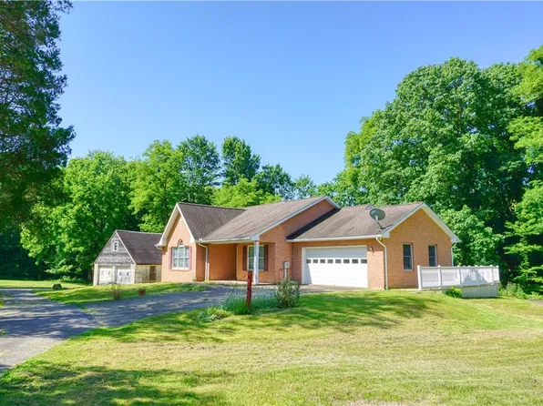 1664 N Main Street Ext, Butler, PA 16001