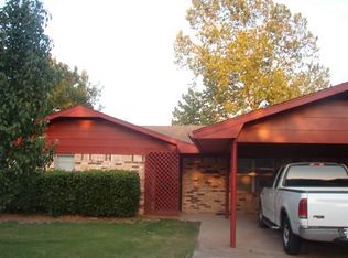 1326 Gross St, Maysville, OK 73057