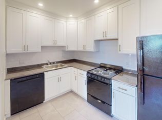 312-6 Tappan St, Brookline, MA 02445