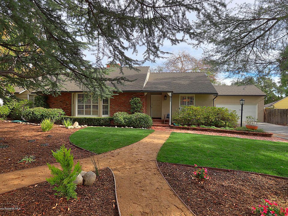 1st image of 4556 Vineta Ave