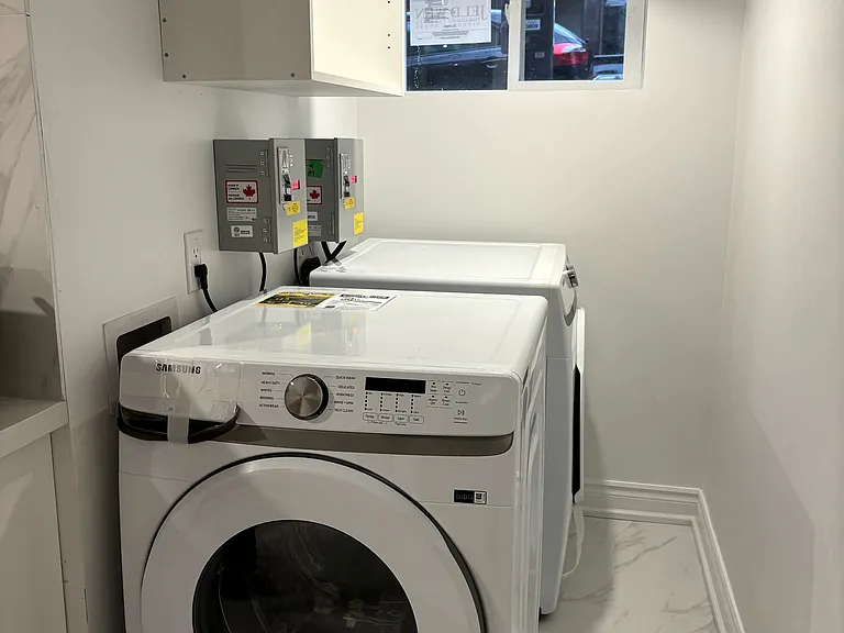 337 Mutual St #302 — Photo 8