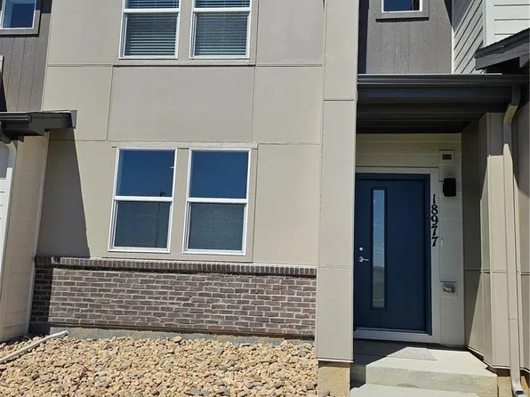 18977 E 64th Avenue, Denver, CO 80249
