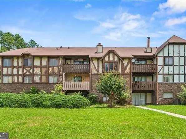 103 Camelot Dr, Atlanta, GA 30349