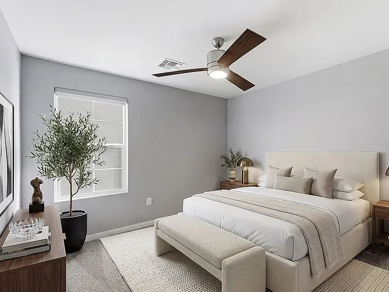 2599 Tolmezzo St — Photo 17