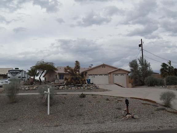 2nd image of 3741 Cactus Ridge Dr