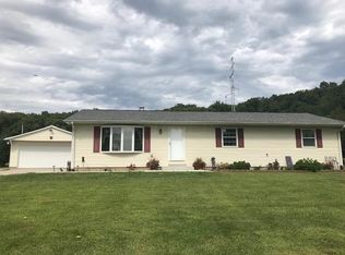 2127 Ragged Ridge Rd, Frankfort, OH 45628