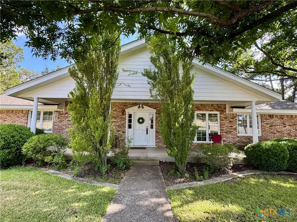 2718 County Road 208, Lampasas, TX 76550