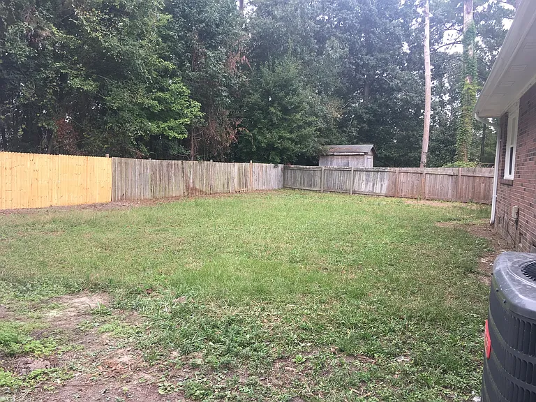 2014 Cedar Point Cir — Photo 10