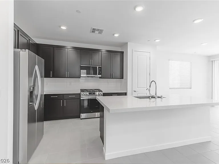 870 Dunkirk River Ct — Photo 5