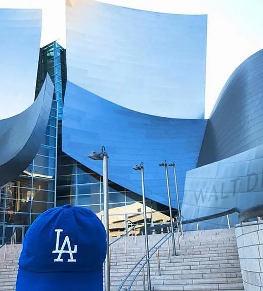 Walt Disney Concert Hall (walking distance)