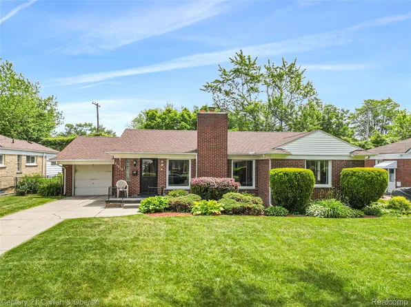 24030 Dante St, Oak Park, MI 48237