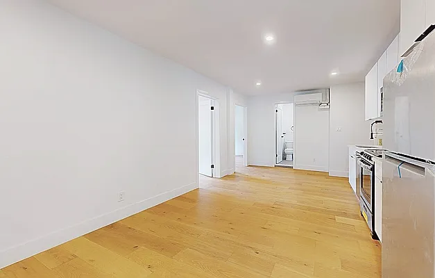 Rented by 346 Realty Group LLC | media 2