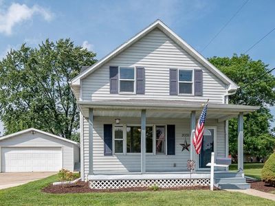 2035 Basten St, Green Bay, WI, 54302