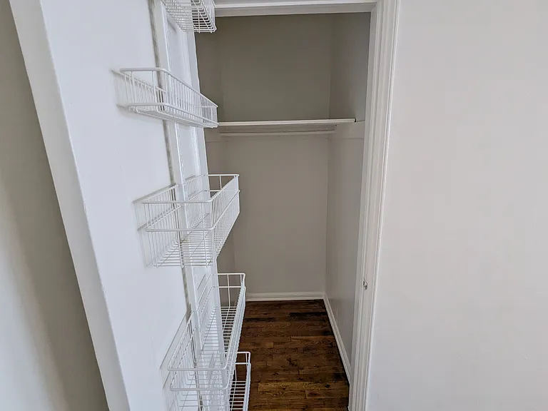 729 N Edinburgh Ave #3/4 — Photo 8