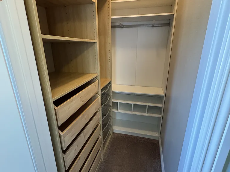 851 Antilla Way — Photo 33