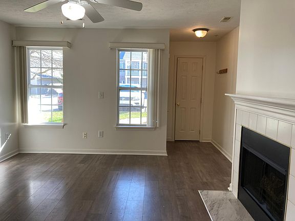 4th image of 15001 Lenox Dr #301