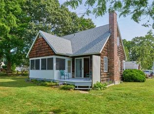 79 Hawks Nest Rd, Old Lyme, CT 06371