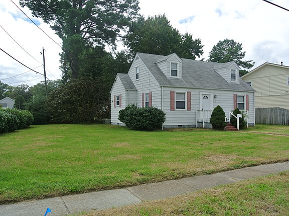 4th image of 875 Norman Ave