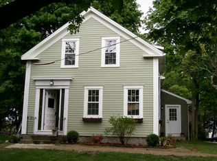 17 Highland Ave, Dartmouth, MA 02747