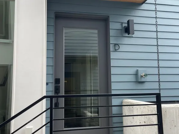 2529 29th Ave S #D, Seattle, WA 98144