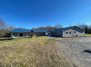 38 Old Mercer Rd, Volant, PA 16156