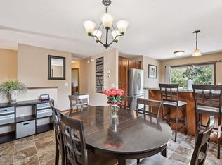 119 Robinson Dr, Lino Lakes, MN 55014