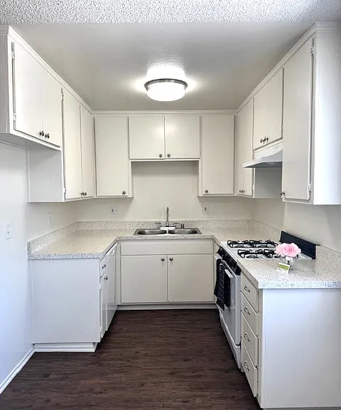 16872 Lynn Ln #72D — Photo 2