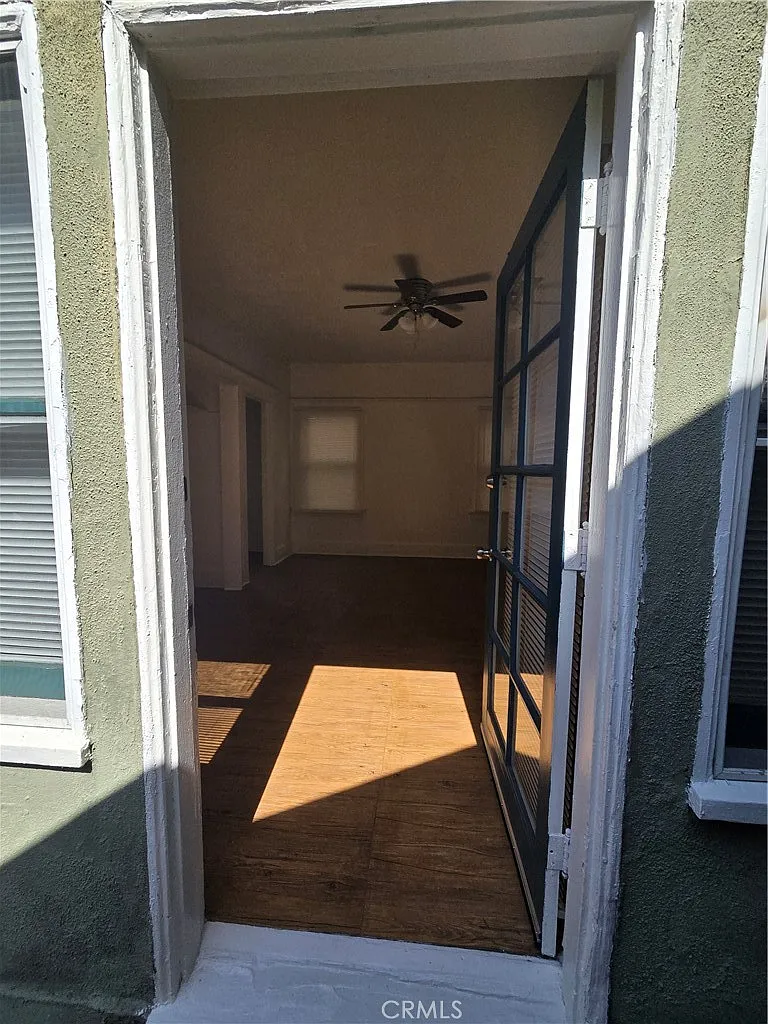 Studio, 600 sqft, $1,650 — Photo 2