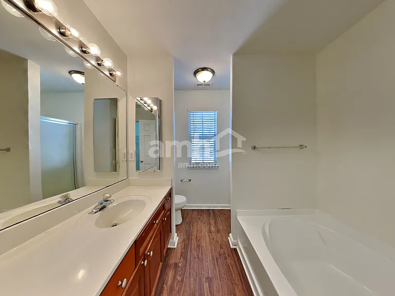 11405 Hawk Roost Ct — Photo 12