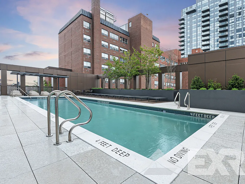 2230 Cropsey Ave #802